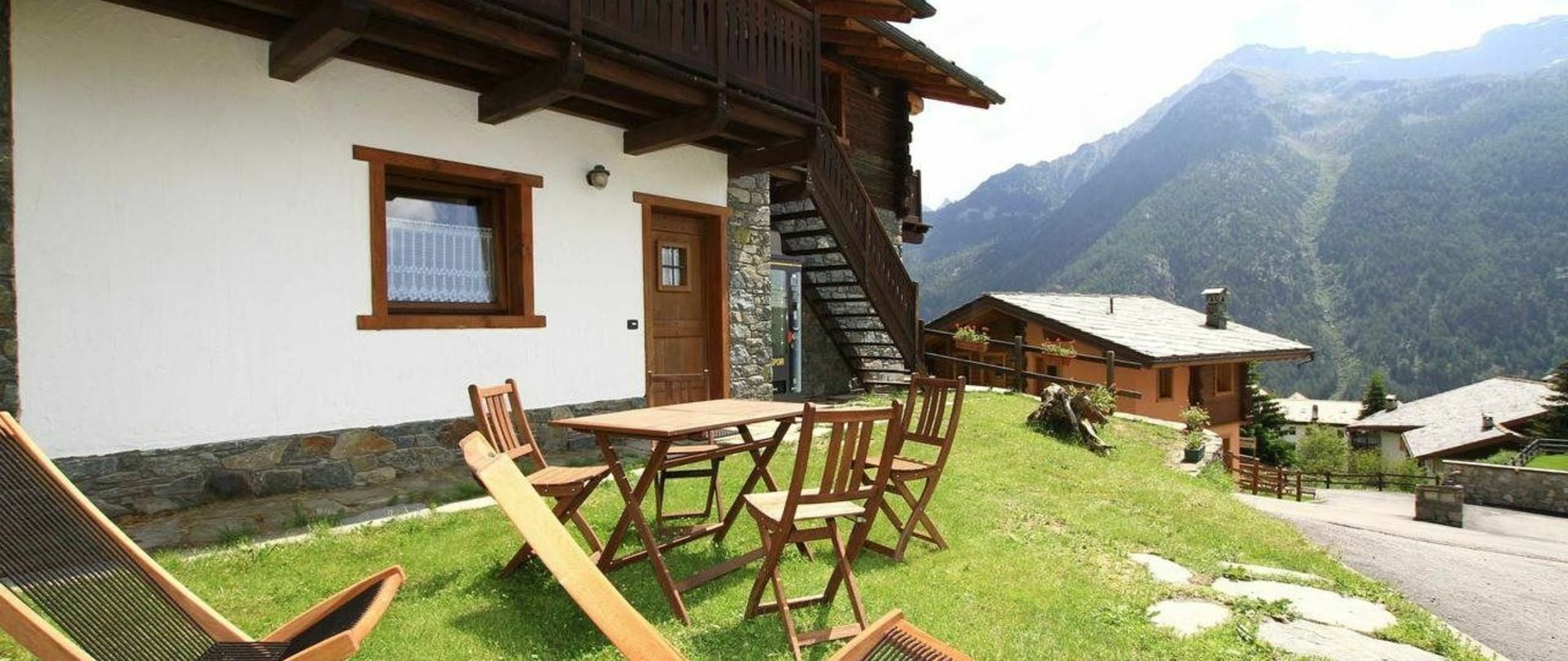 Residence Trompe-L'Oeil Champoluc Luaran gambar